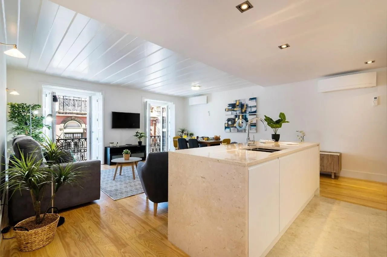Stunning 2Bdr Apartment In Chiado By Lovelystay Lisboa Portugália