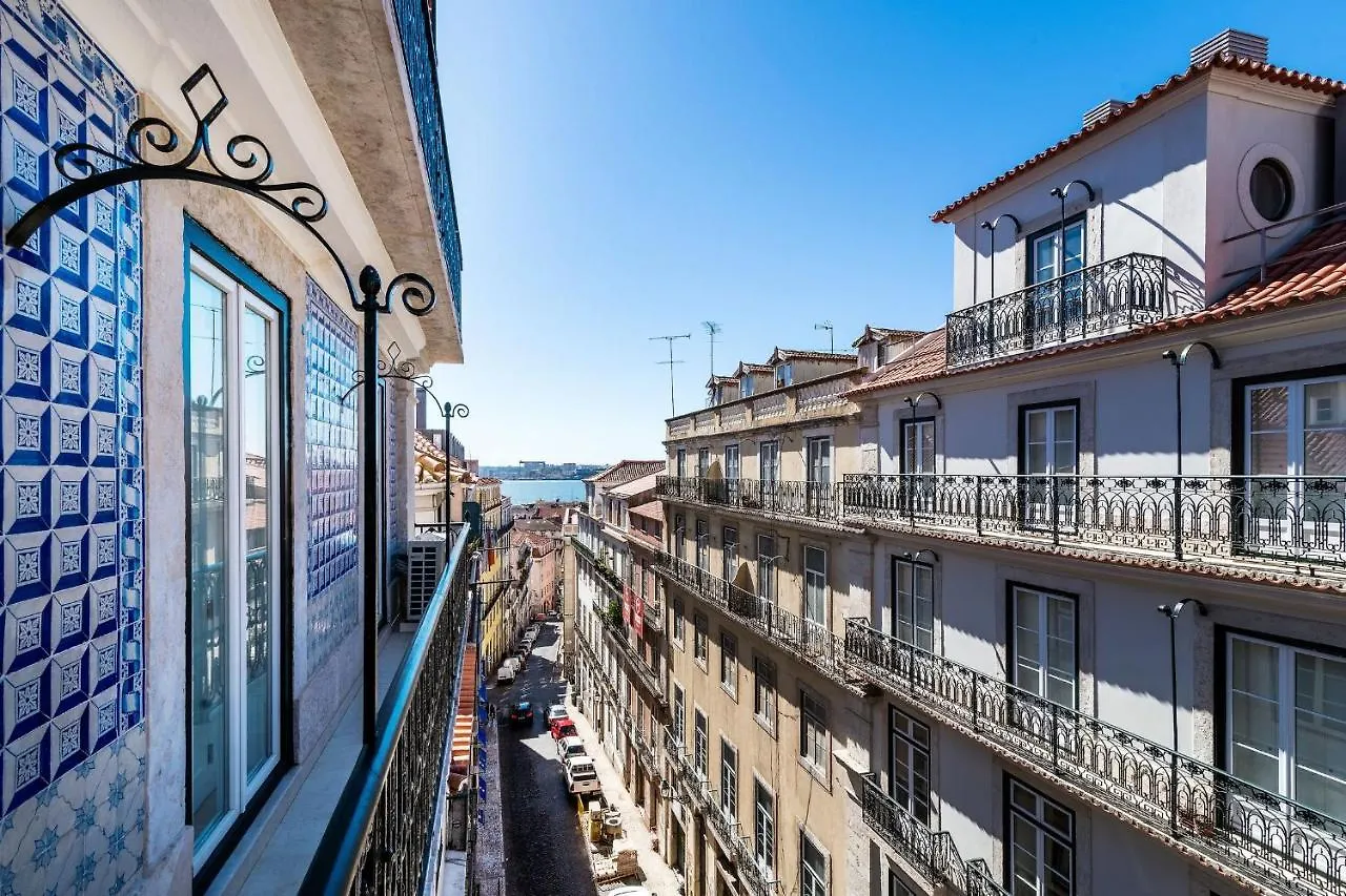 Stunning 2Bdr Apartment In Chiado By Lovelystay Lisbon Portugal